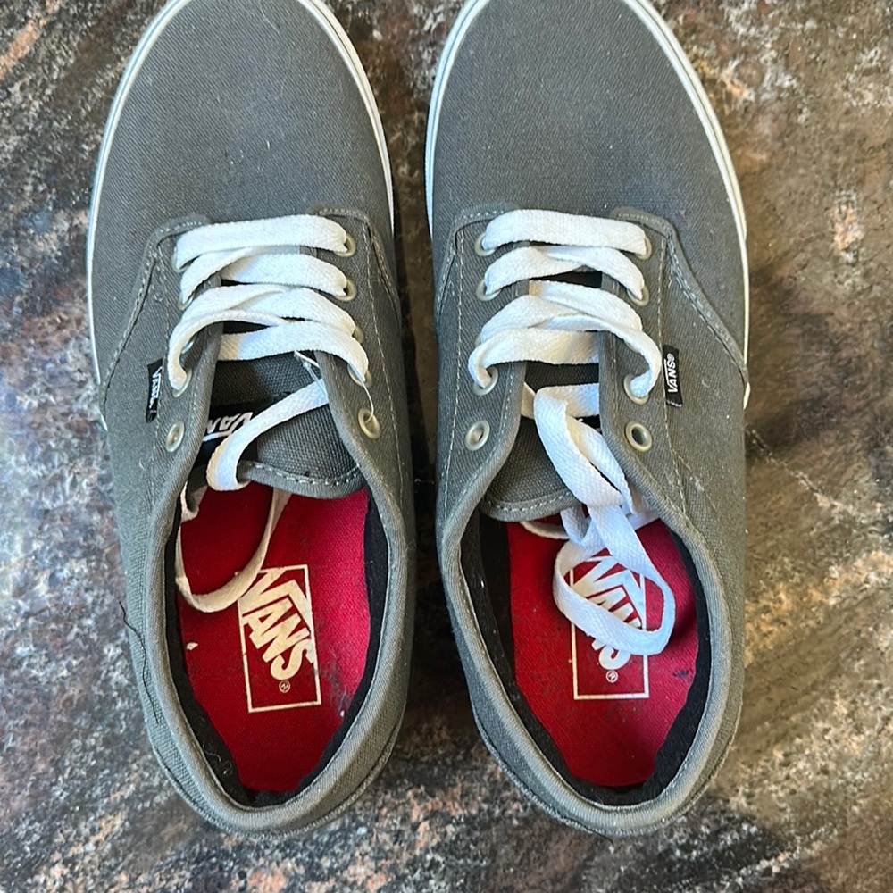 Men’s Vans sneakers size 9.5 grey Brand new without box. Never worn.